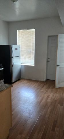 2909 W Harrison Street, Chicago, IL 60612