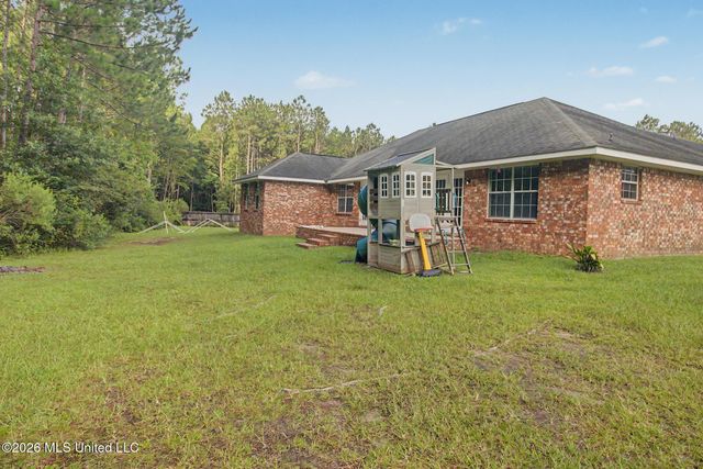 10600 Kentucky Cove, Vancleave, MS 39565