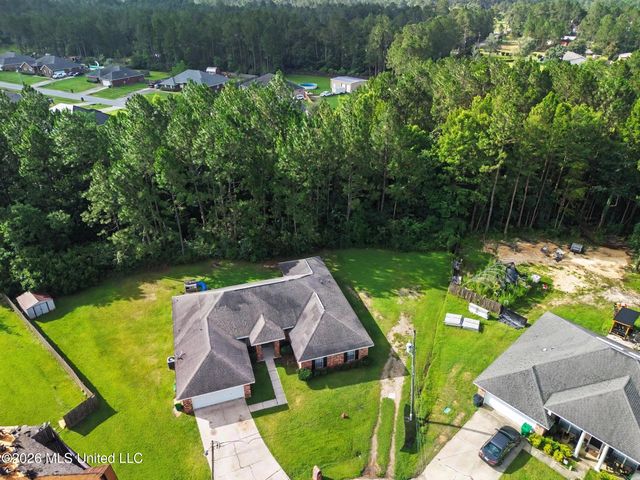 10600 Kentucky Cove, Vancleave, MS 39565