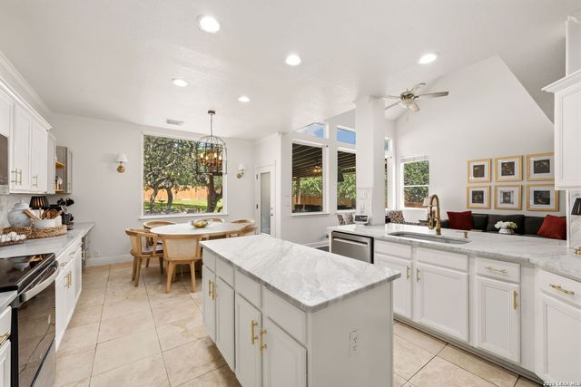 20811 Wild Springs, San Antonio, TX 78258