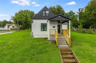 1620 Buchanan Avenue, St Joseph, MO 64501