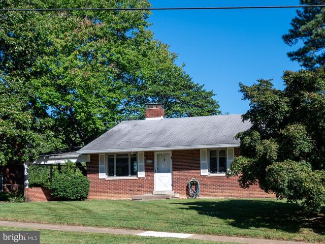 6108 EVERGLADES DR, Alexandria, VA 22312