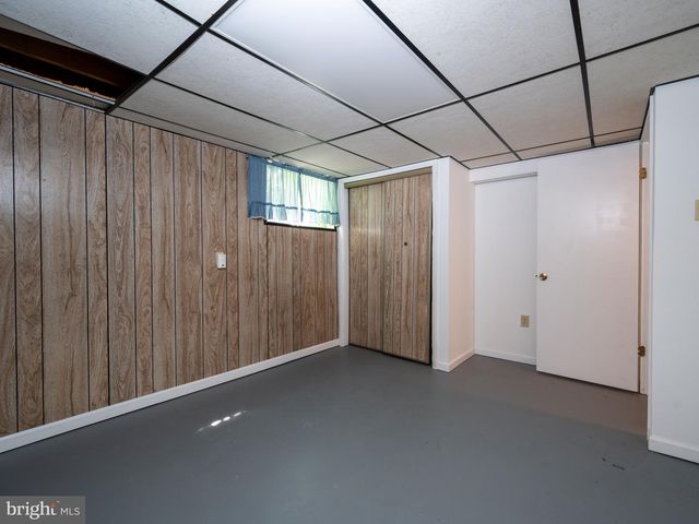 6108 EVERGLADES DR, Alexandria, VA 22312