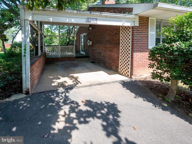 6108 EVERGLADES DR, Alexandria, VA 22312