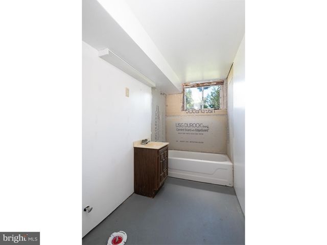 6108 EVERGLADES DR, Alexandria, VA 22312