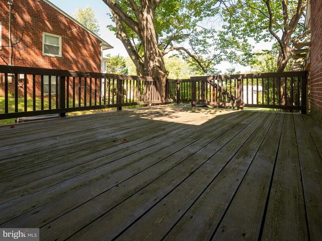 6108 EVERGLADES DR, Alexandria, VA 22312