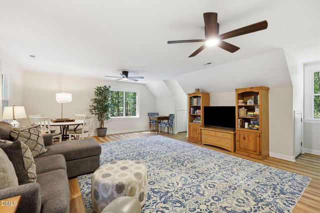 3201 Fox Terrace Drive, Apex, NC 27502