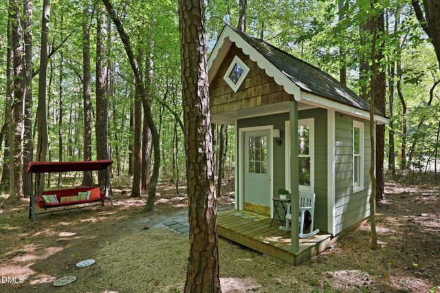 3201 Fox Terrace Drive, Apex, NC 27502