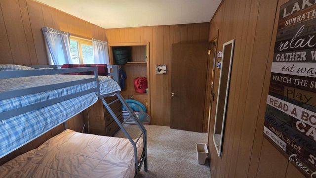 284 S Parker Lake Road, Oxford, WI 53952