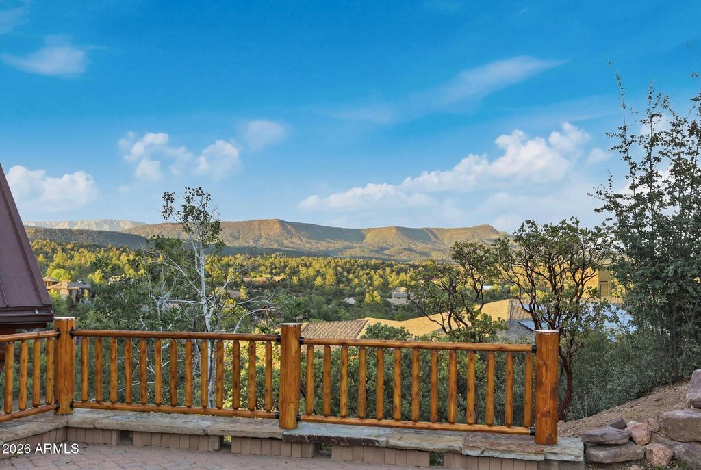 Image 7 of property listing at 2604 E MORNING GLORY Circle, Payson, AZ 85541