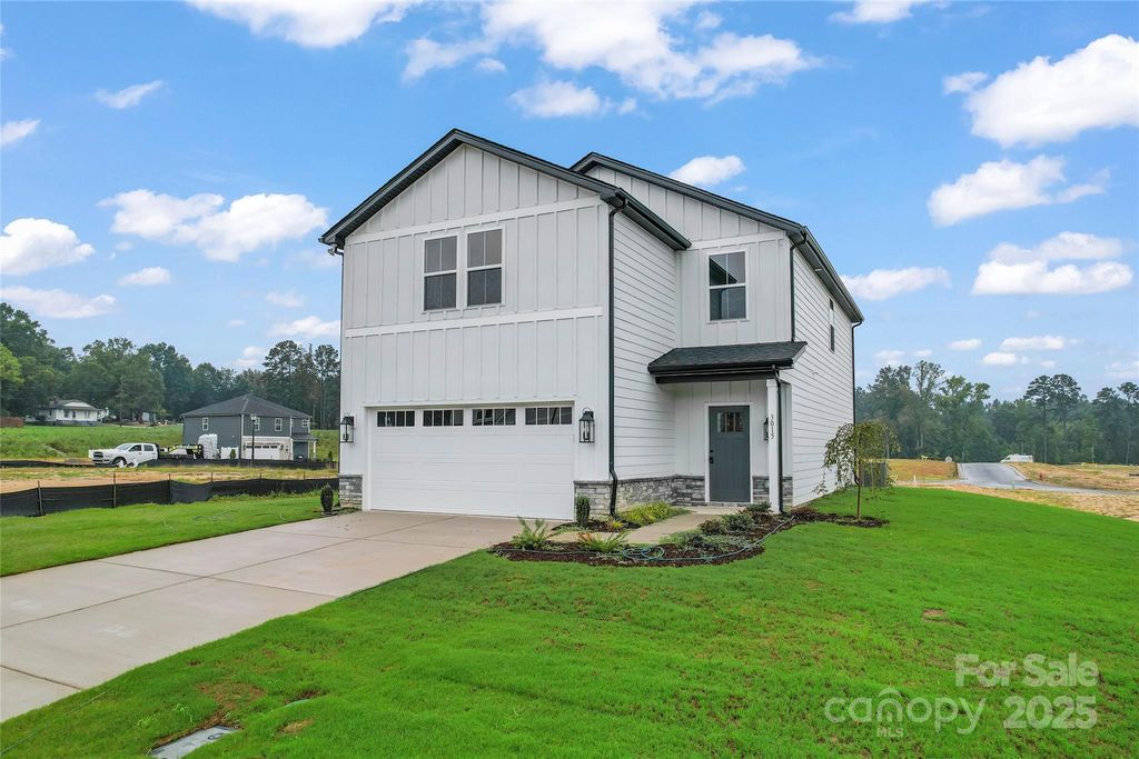 3015 Swallowtail Lane, Kannapolis, NC 28083