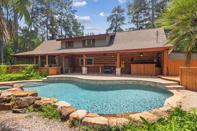 38614 Angel Oaks Drive, Magnolia, TX 77355