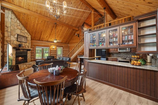 38614 Angel Oaks Drive, Magnolia, TX 77355