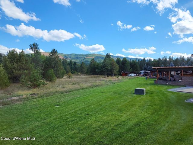 43 Sand Trap LN, Blanchard, ID 83804
