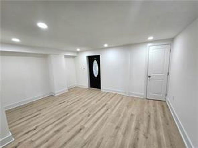 1022 Mayson Turner Road NW, Atlanta, GA 30314