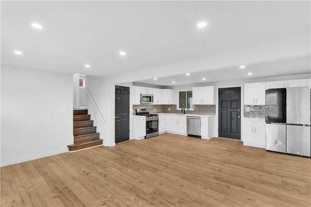 409 Grove Rd, Verona, PA 15147