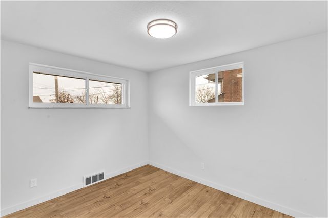 409 Grove Rd, Verona, PA 15147