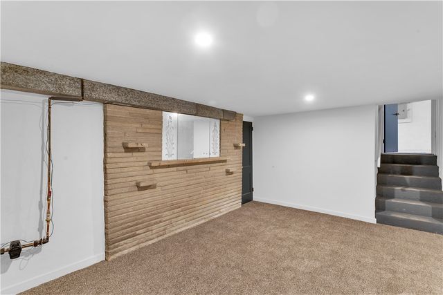 409 Grove Rd, Verona, PA 15147