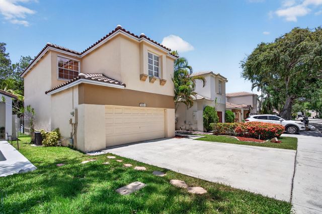 5809 Eagle Cay Lane, Coconut Creek, FL 33073