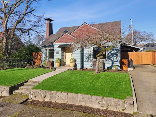 112 W 35TH St, Vancouver, WA 98660