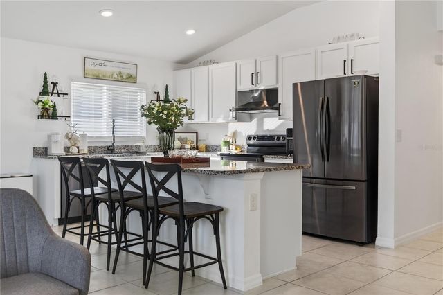 3045 SWEET ACRES PLACE, St Cloud, FL 34772