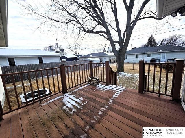 6916 S 41st Avenue, Bellevue, NE 68147