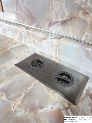 6916 S 41st Avenue, Bellevue, NE 68147