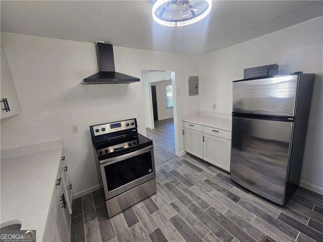 754 Pegg Road SW, Atlanta, GA 30315