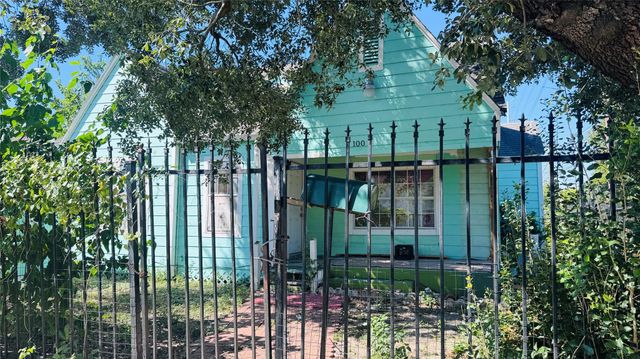 100 Stiles Street, Houston, TX 77011