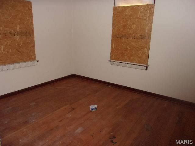 9920 Diamond Drive, St Louis, MO 63137