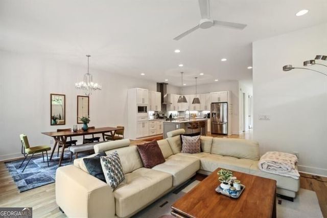 129 Holiday Avenue UNIT #B, Atlanta, GA 30307