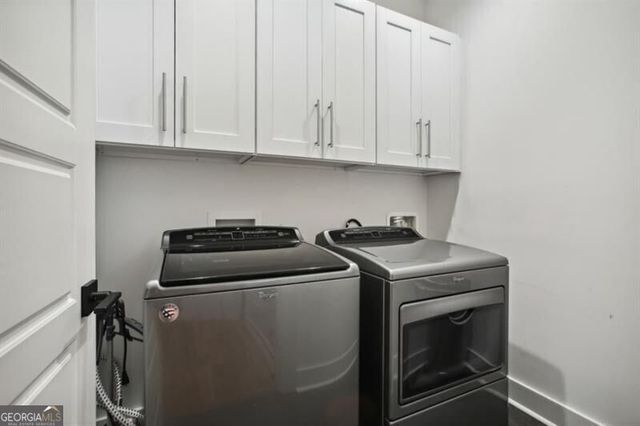 129 Holiday Avenue UNIT #B, Atlanta, GA 30307