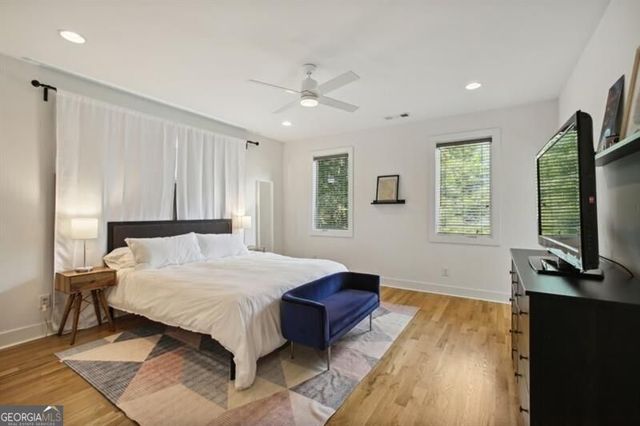 129 Holiday Avenue UNIT #B, Atlanta, GA 30307