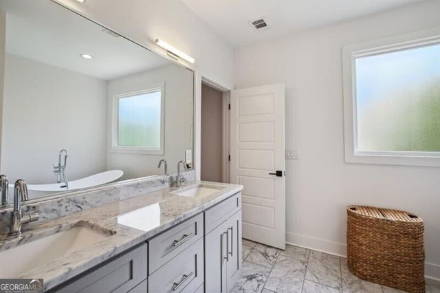 129 Holiday Avenue UNIT #B, Atlanta, GA 30307