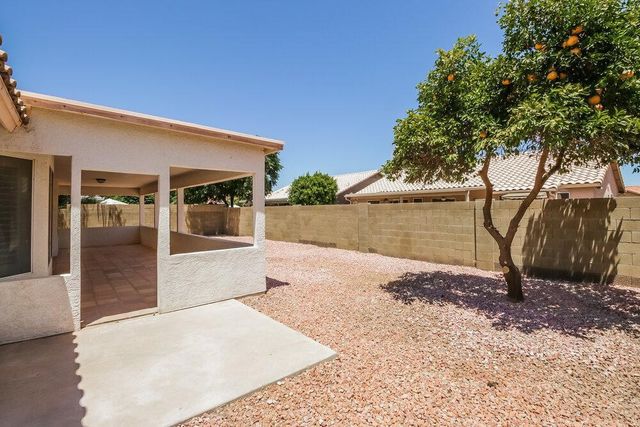 2216 E Sherri Drive, Gilbert, AZ 85296