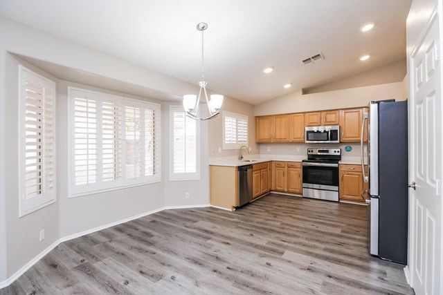 2216 E Sherri Drive, Gilbert, AZ 85296