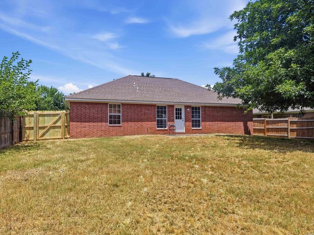 2275 Landover Trail, Conway, AR 72032