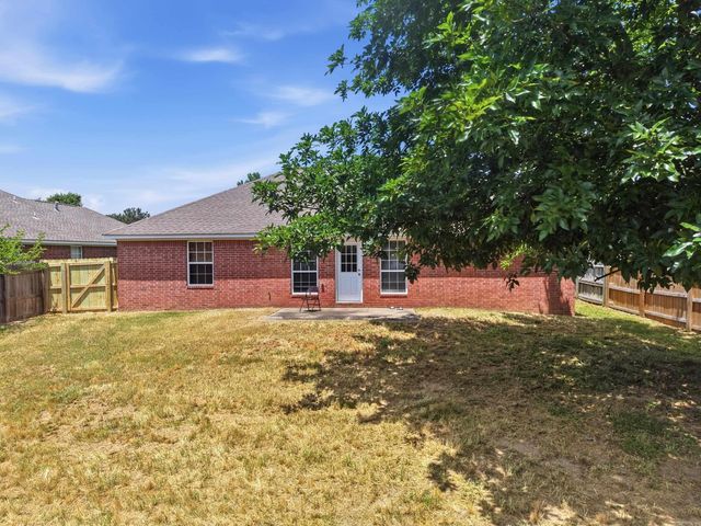 2275 Landover Trail, Conway, AR 72032