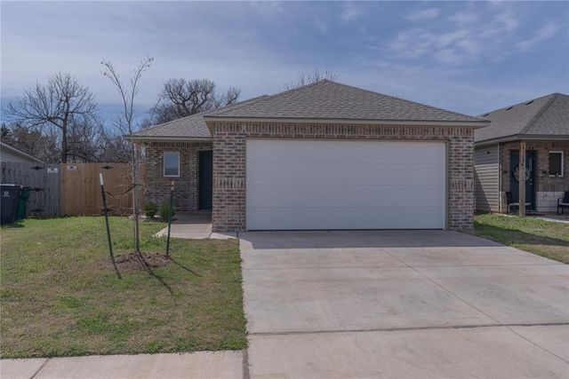 12104 SW 33rd Street, Yukon, OK 73099