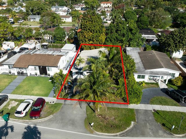 7515 SW 32nd St, Miami, FL 33155