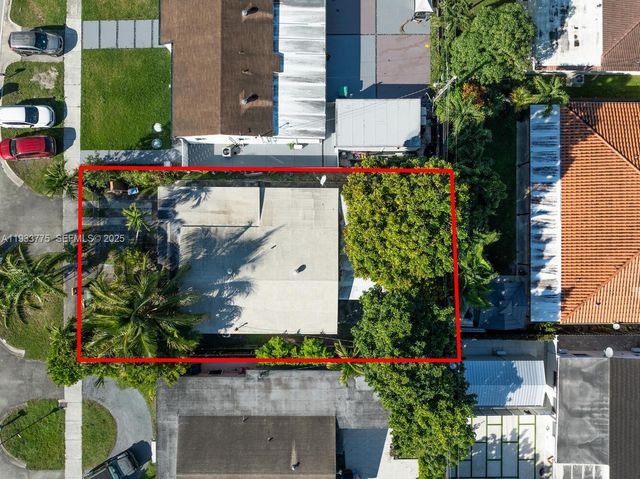 7515 SW 32nd St, Miami, FL 33155