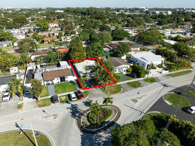 7515 SW 32nd St, Miami, FL 33155