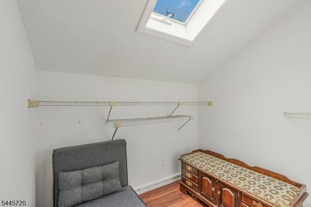21 Louis Ave, Middlesex Boro, NJ 08846