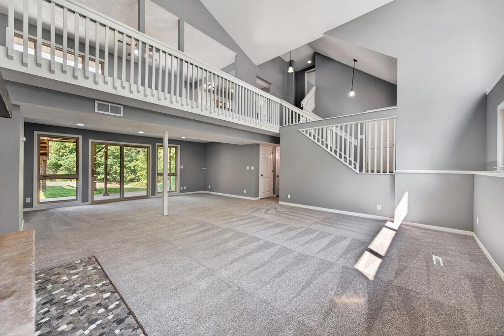 20740 Viking Boulevard NE, Wyoming, MN 55092 — photo 3