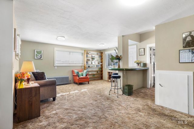 305 Madison St W, Kimberly, ID 83341