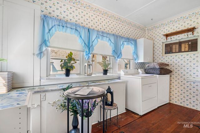 305 Madison St W, Kimberly, ID 83341