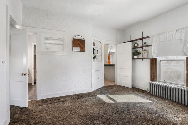 305 Madison St W, Kimberly, ID 83341