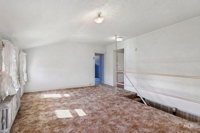 305 Madison St W, Kimberly, ID 83341