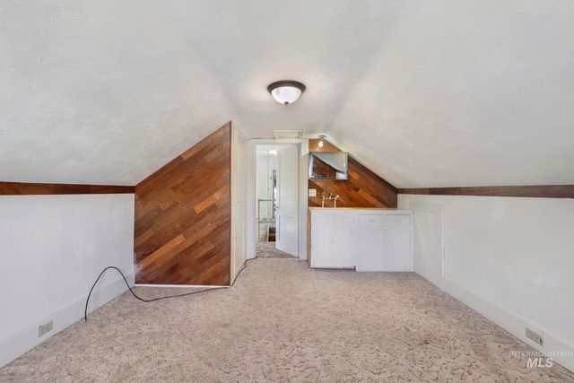 305 Madison St W, Kimberly, ID 83341