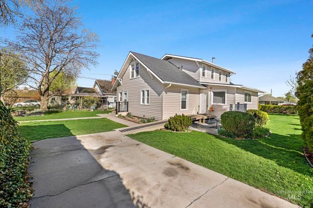 305 Madison St W, Kimberly, ID 83341